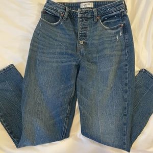 A&F high rise skinny jeans (curve love)